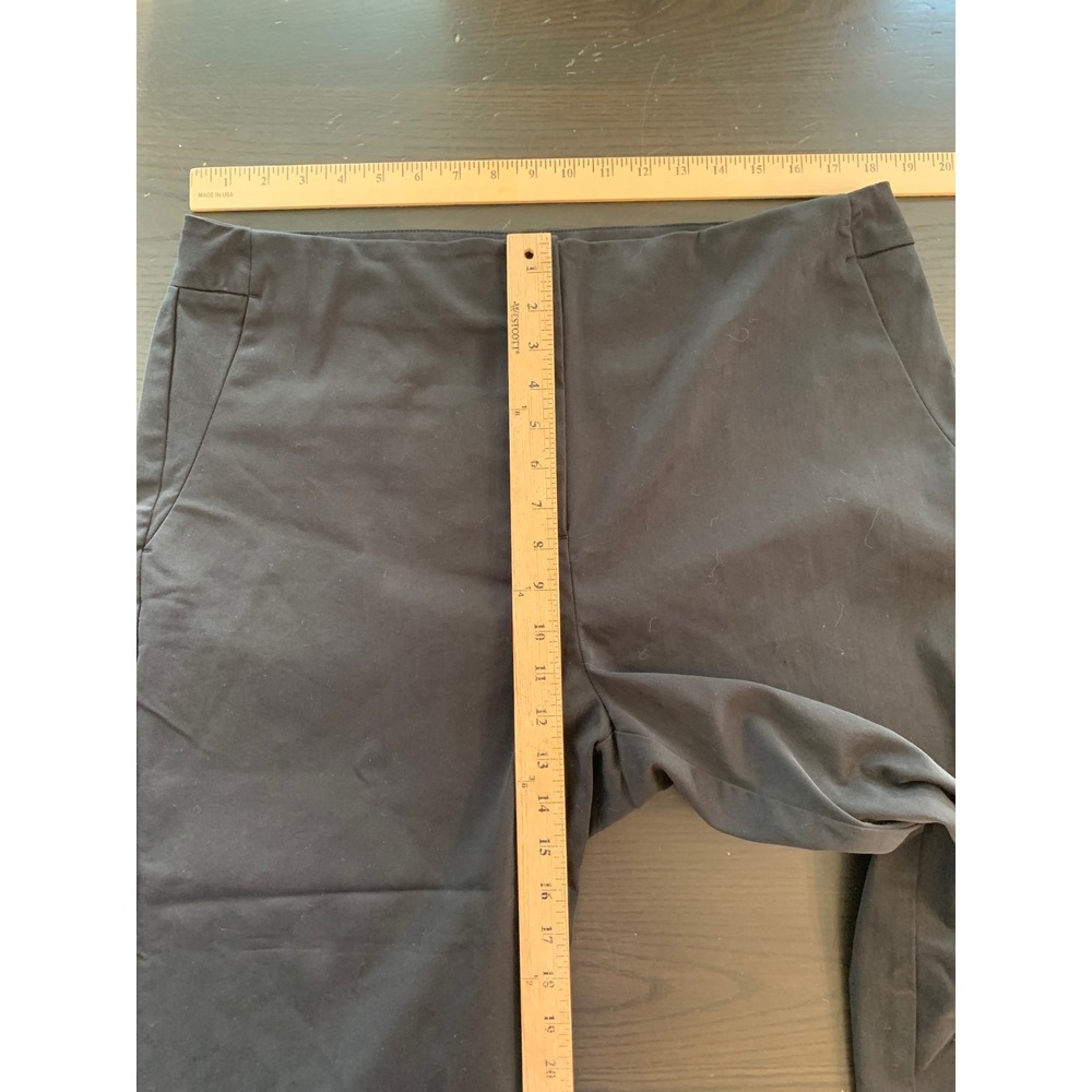 Chico's Black Cropped Trousers Stretch Cotton Blend Pants Size 3 US‎ 16 Minimal - Picture 6 of 9